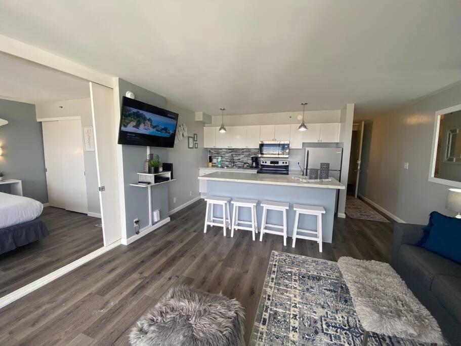Apartment Nalu Malu 1 Bedroom @waikiki Banyan 1 Free Parking Honolulu